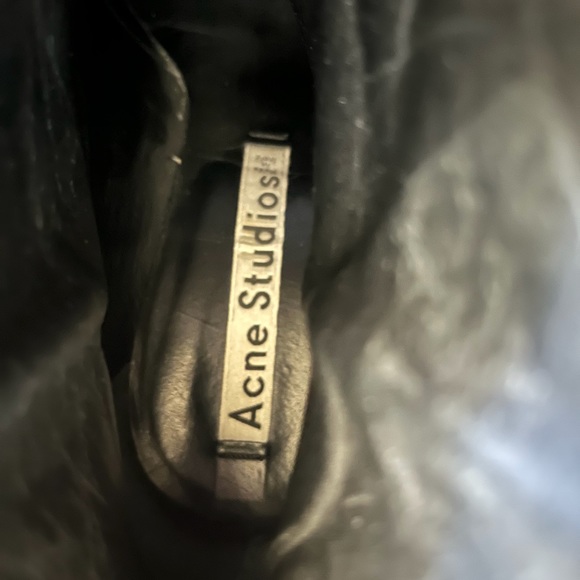 Acne Studios ‘Elise’ Ankle Boots - Picture 16 of 16